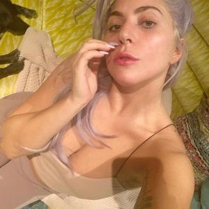 Meet your Posher, Tavia